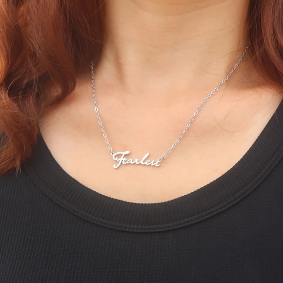 NWOT Taylor Swift Inspired "Fearless" Necklace - Picture 2 of 4